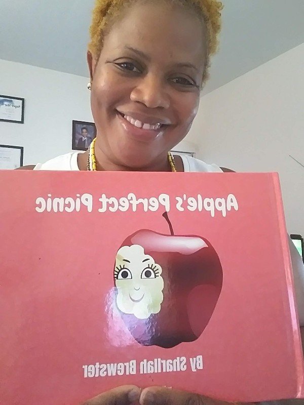 Photo of Sharllah Brewster