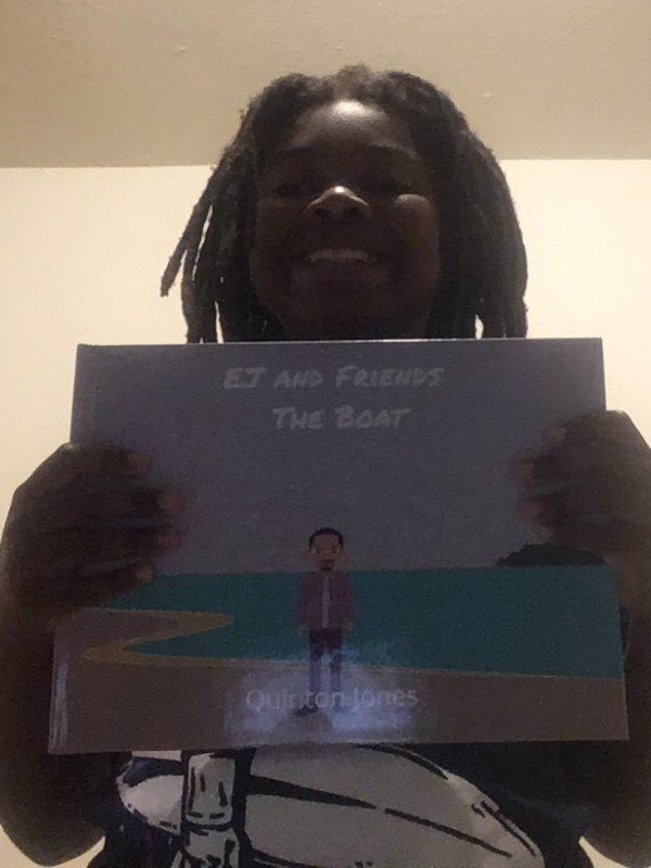 Photo of Quinton Jones