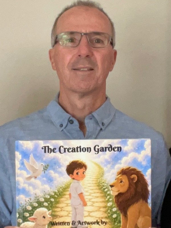 Photo of Mike Van Hove