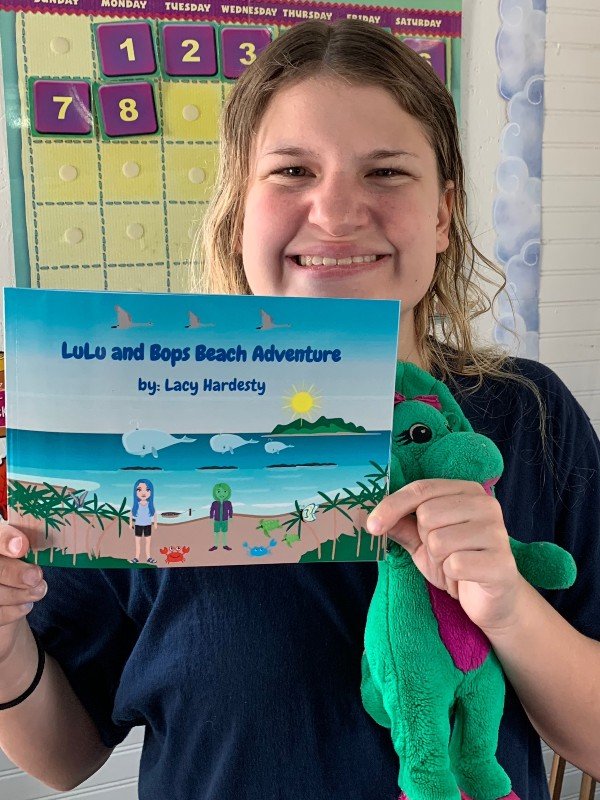 Photo of Lacy Hardesty