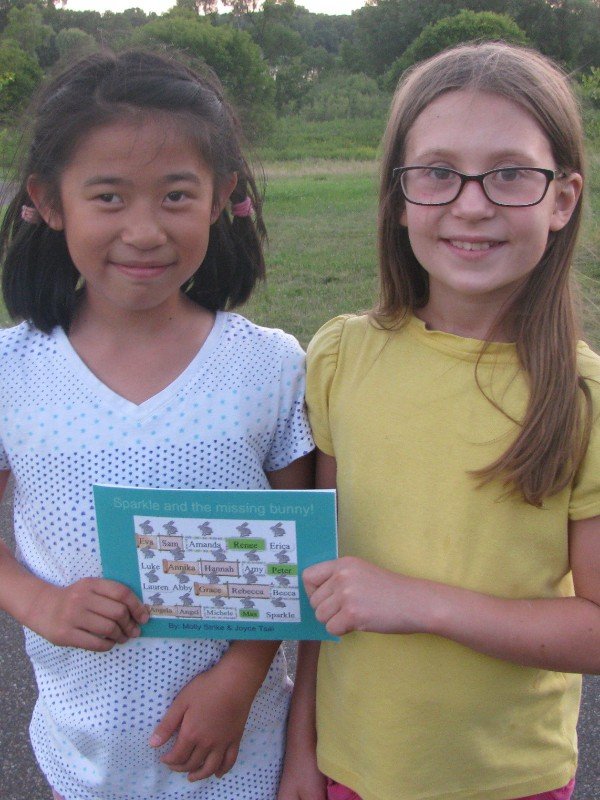 Photo of Joyce Tsai & Molly Strike