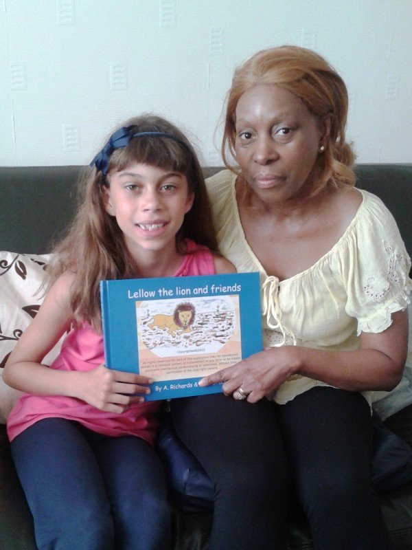 Photo of Leah Grace & Glenna Lynch