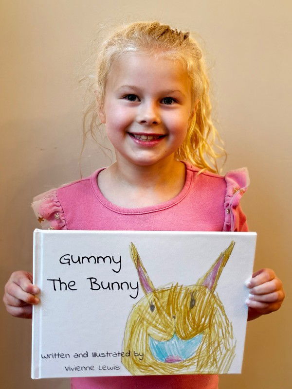 Photo of Vivienne Lewis