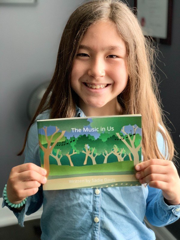 Photo of Sadie Davis