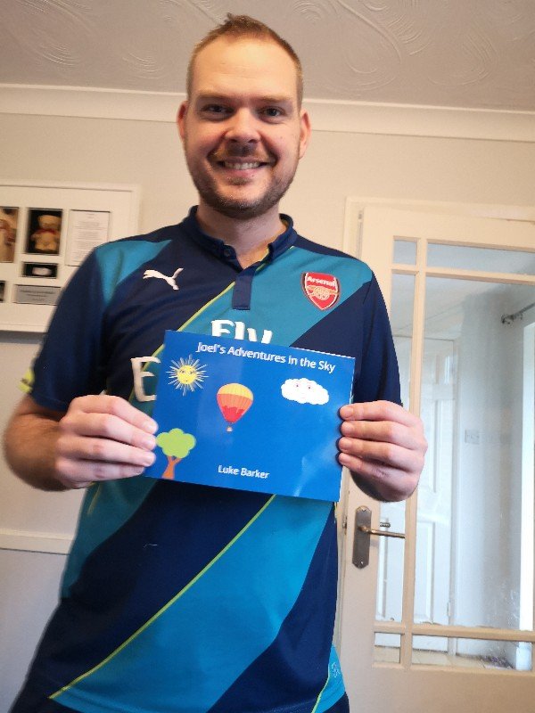 Photo of Luke Barker