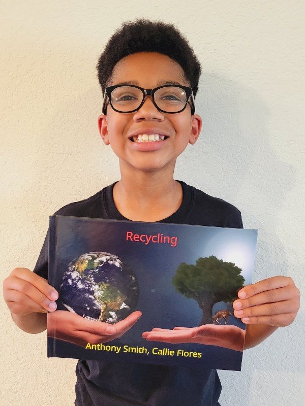 Photo of Anthony Smith