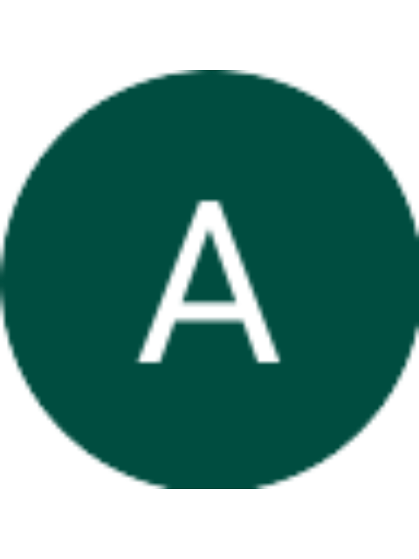 Photo of Ashley Brown