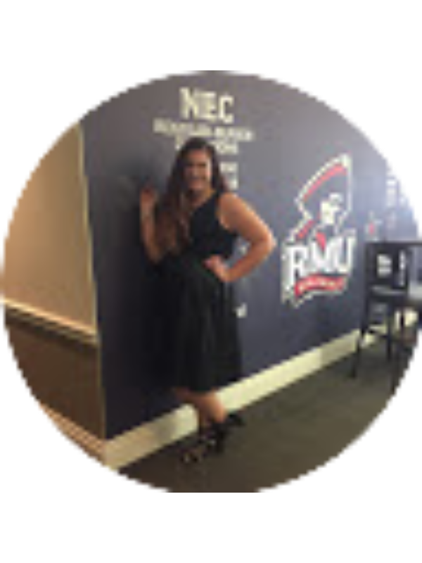 Photo of Gina Tomasello