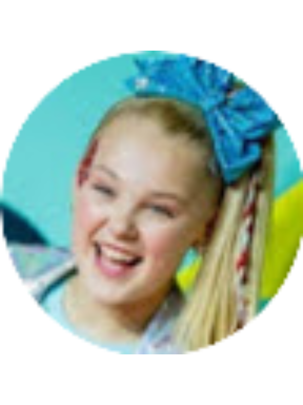 Photo of Julia Iserloth