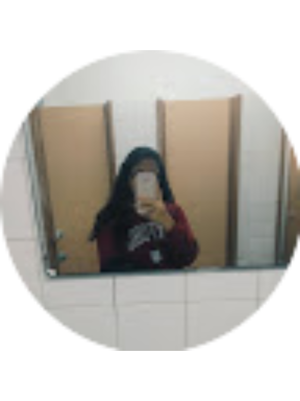 Photo of Thaís Santos