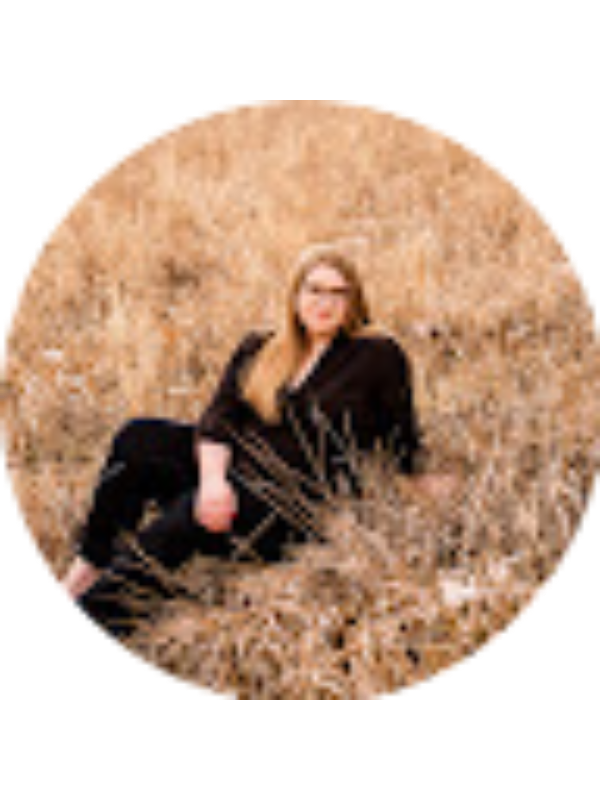 Photo of Hannah Casey