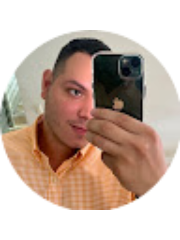 Photo of Michael Duarte