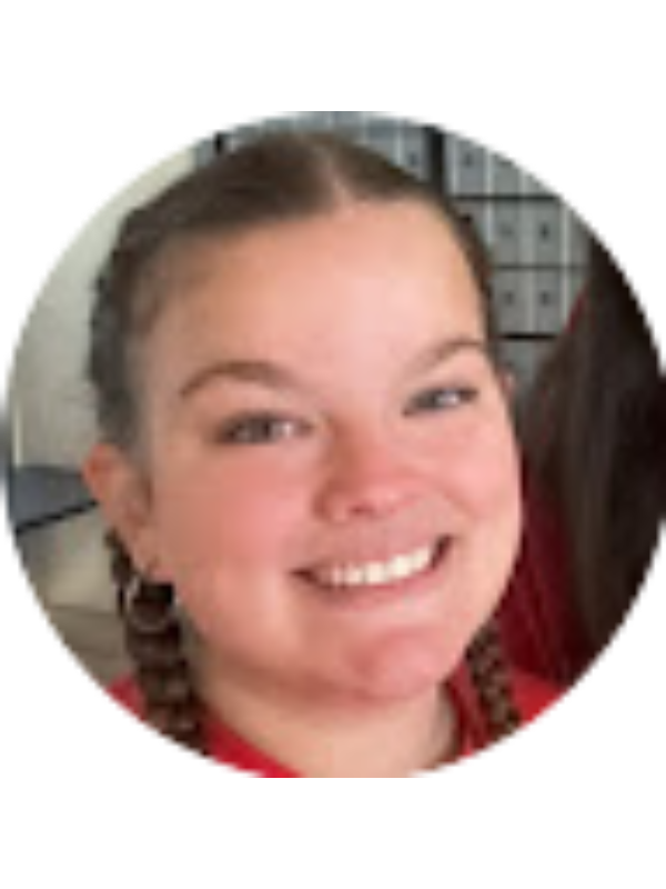 Photo of Noelle Turner