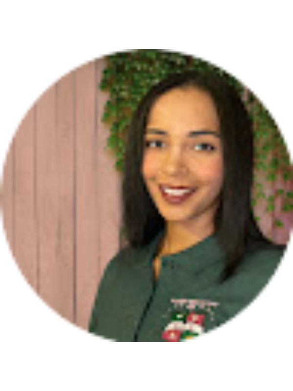 Photo of Jeni Rainey