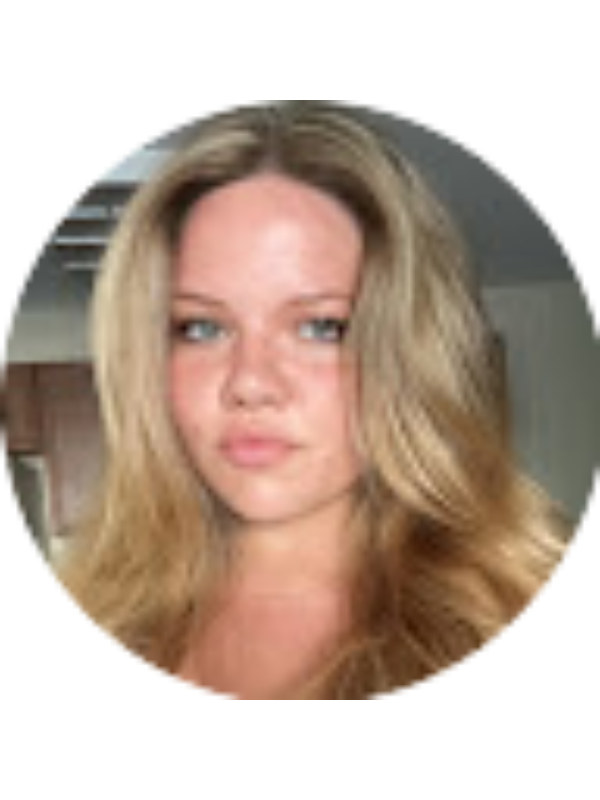 Photo of Emily Mongold