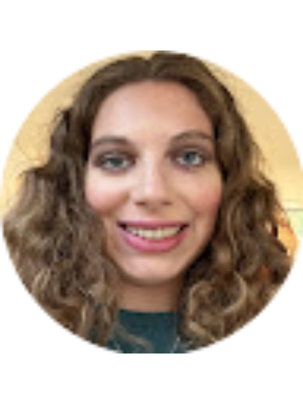 Photo of Kelly Kennedy