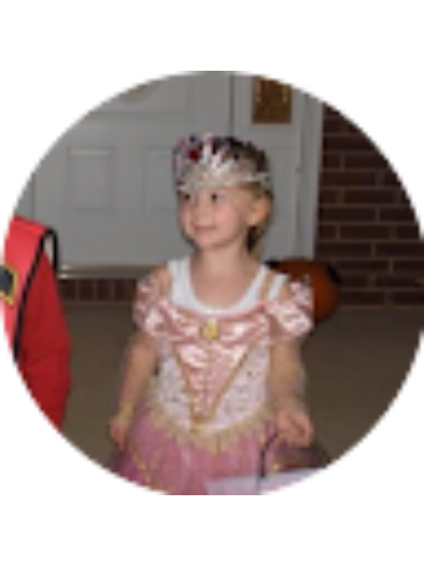 Photo of Lauren Massey