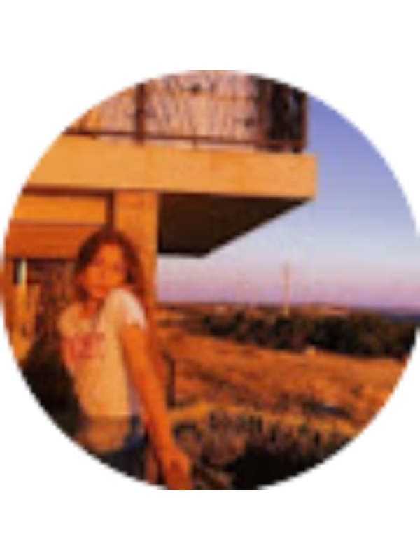 Photo of Ecem Marsil