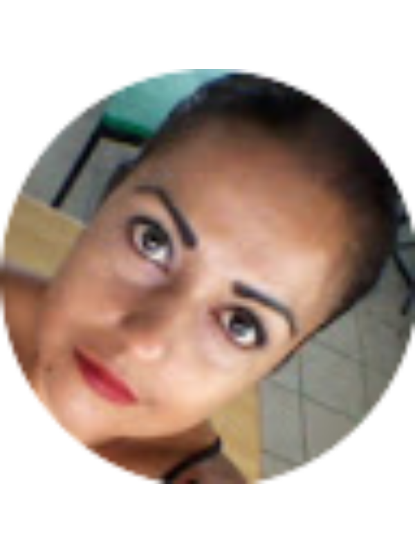 Photo of Yazmin Gallard