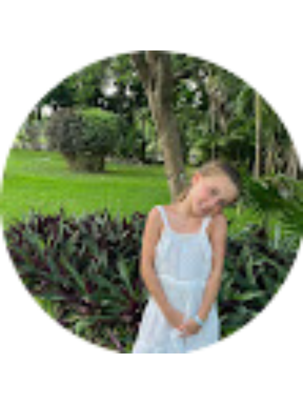 Photo of Carolina Gomes Dias