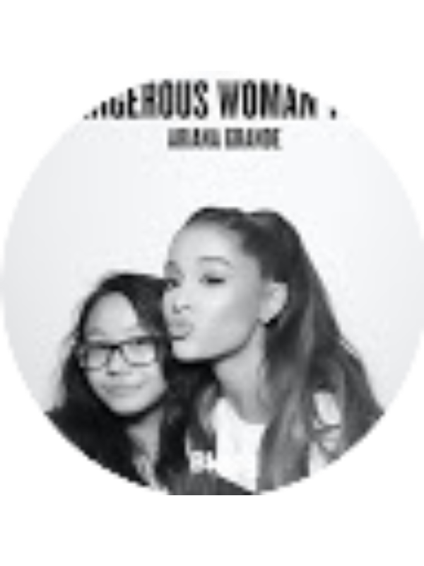 Photo of Alexandra Tran