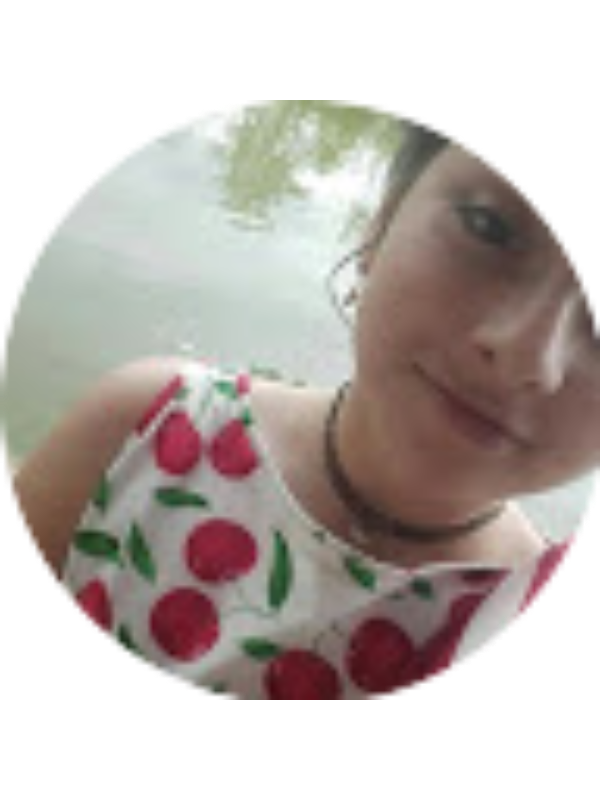 Photo of Bogdana Andoni