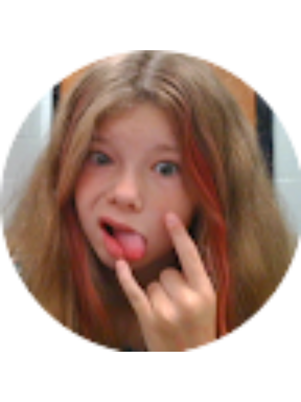 Photo of Daisy Brooks