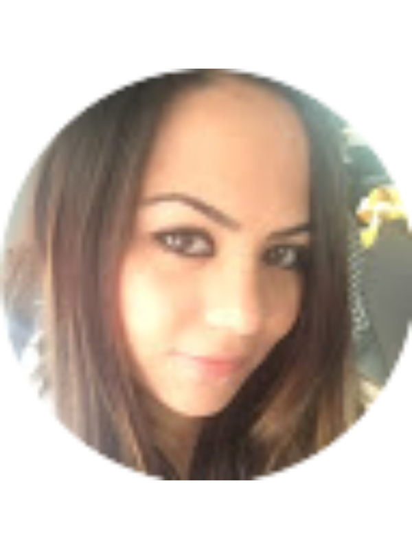 Photo of Emine Bayrak