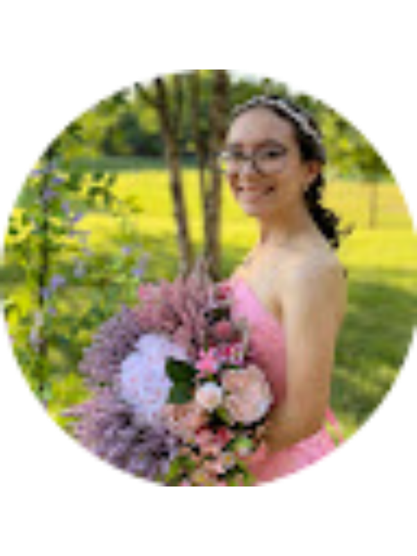 Photo of Alejandra Villalva