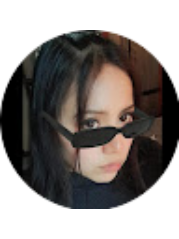 Photo of Adamaris Lopez