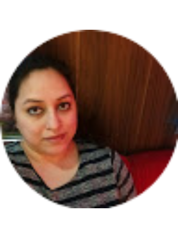 Photo of Deepti Mathur