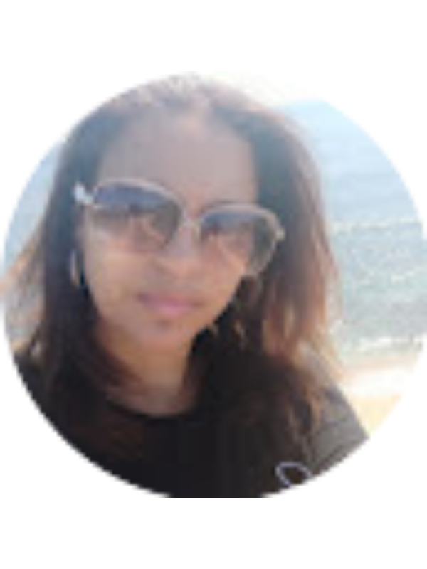 Photo of Teresa Leal
