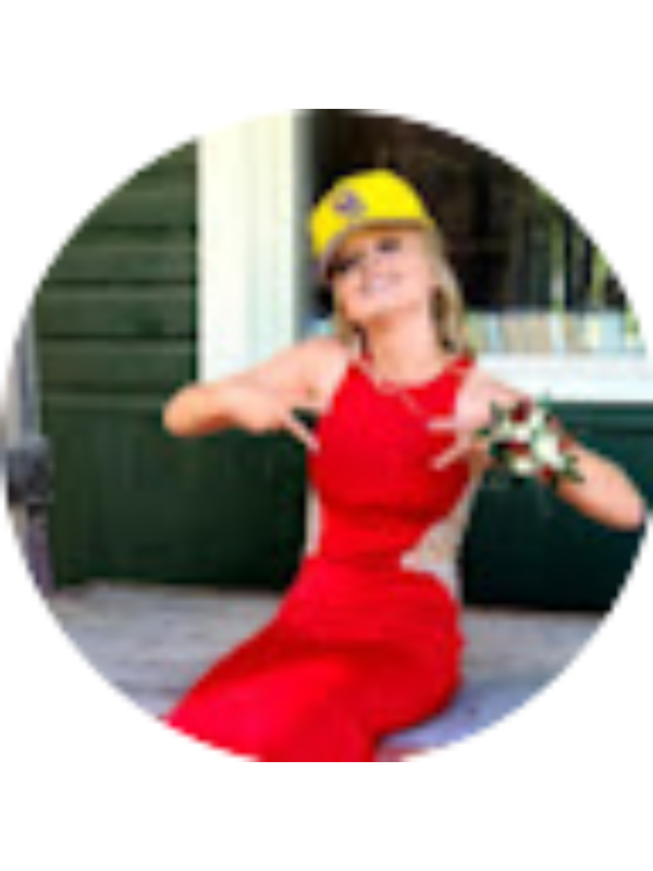 Photo of KALLI BUNCH