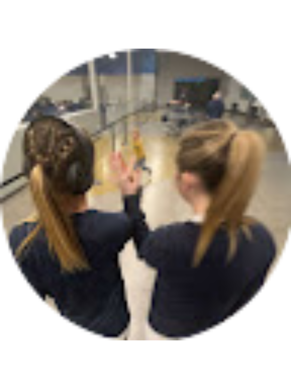 Photo of Lauren Weis