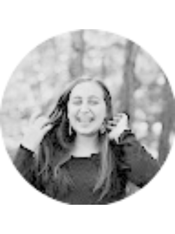 Photo of Danielle Stadiem _ Student - ApexFriendsh