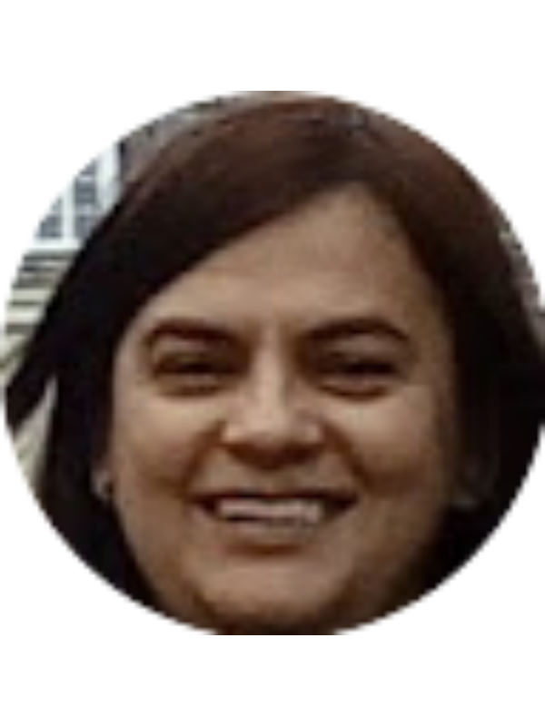 Photo of Paula Barroso