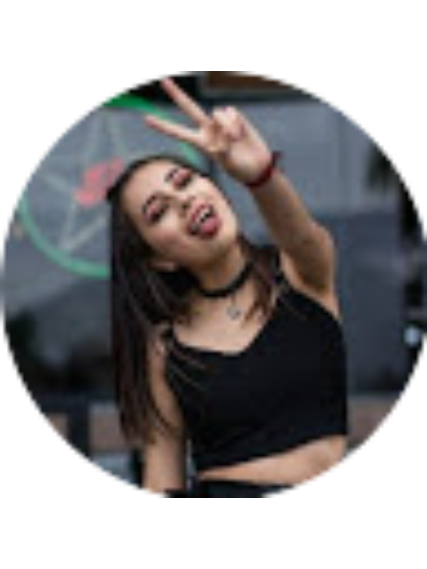 Photo of Daniela Galicia