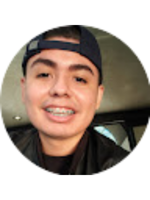 Photo of Carlos Calderon