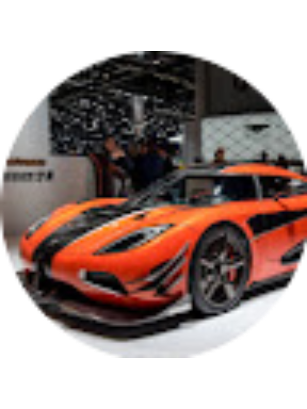 Photo of Harrison Vanderbes