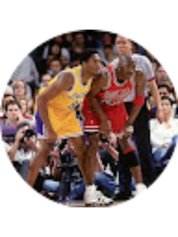 Photo of Zach Thomas