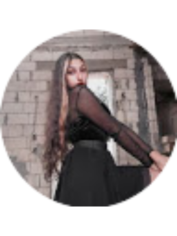 Photo of Rebecca Kharrat