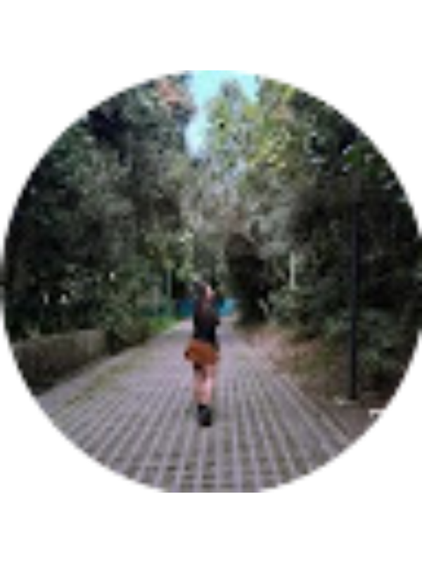 Photo of Catherine Dur&aacute;n