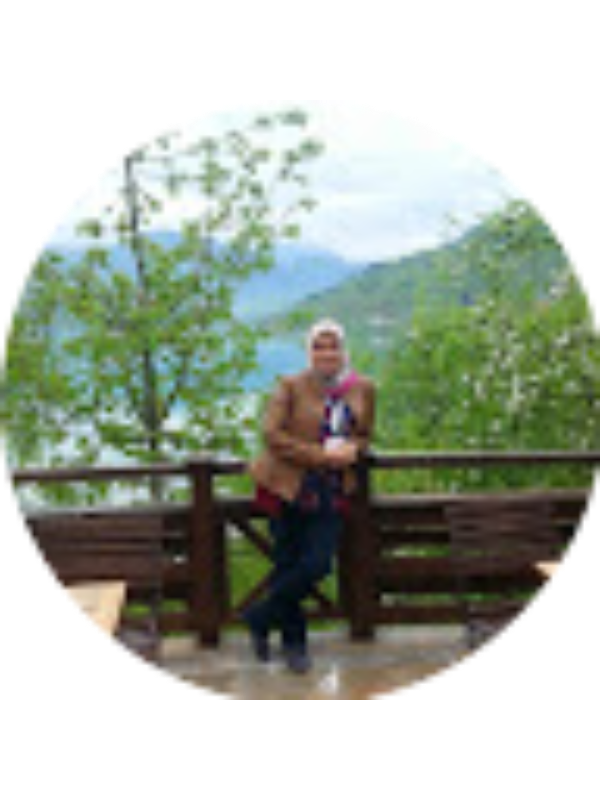 Photo of Nagehan Toprak