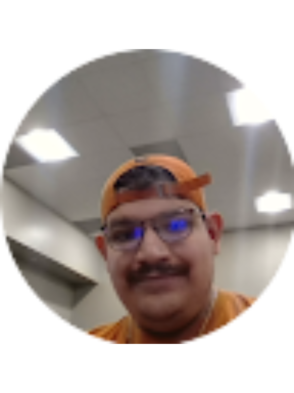 Photo of Jesse Rojas