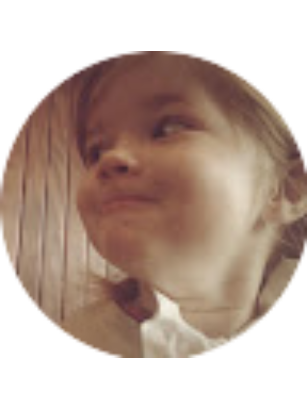 Photo of Mahalie S