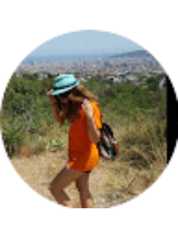 Photo of Claudia Fontan