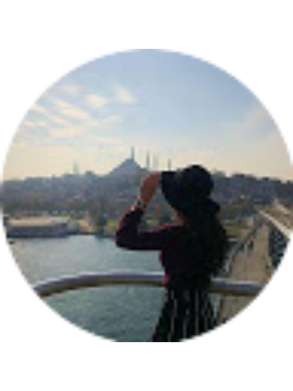 Photo of Rebeca Ruano