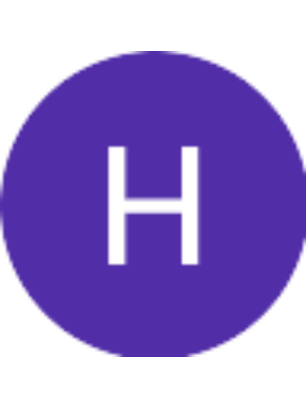 Photo of H&uuml;lya Pınar