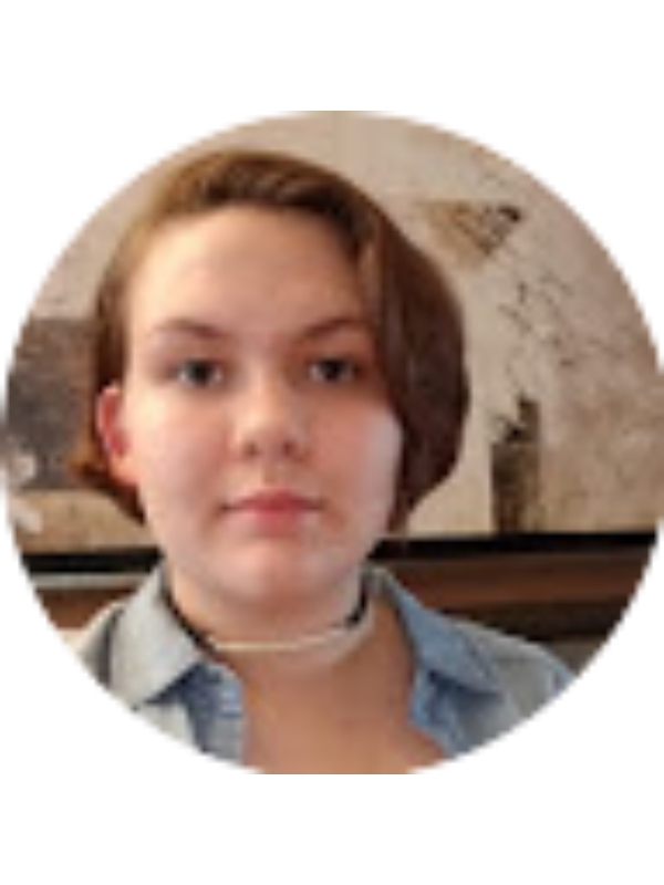 Photo of Gabrielle Pando