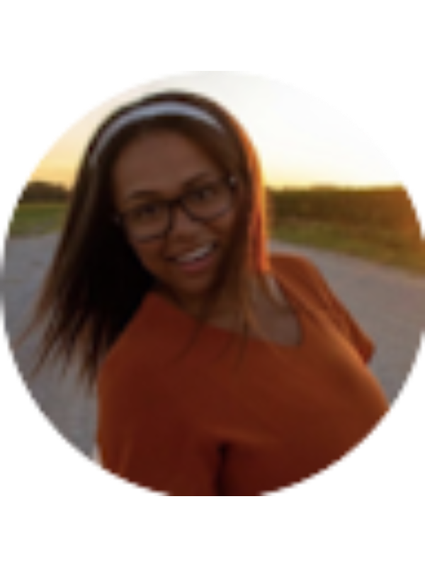 Photo of Claire Grosskopf